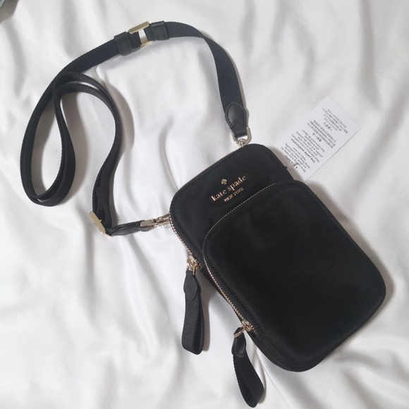 New Kate Spade Chelsea North South Zip Phone Crossbody Black KC636 $179 - Picture 2 of 6